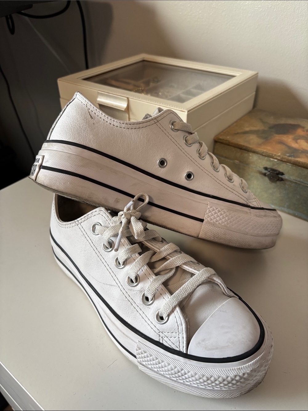 Converse White Low-Top Platform Lace-Up Sneakers